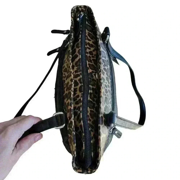 GIANI BERNINI Colorblock Pebble Tote Purse, Leopard/ Black, Made For Macy's, NWT - Picture 4 of 14